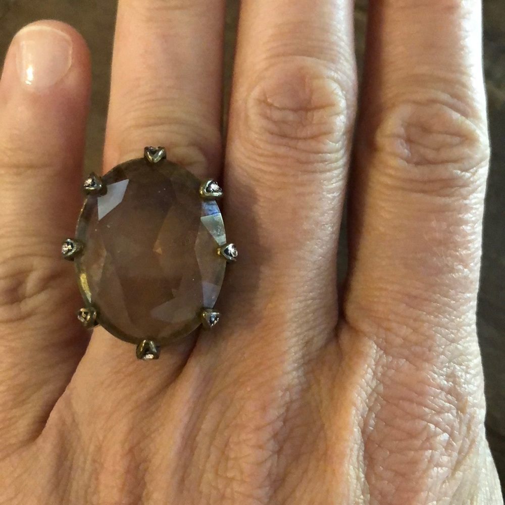 Ring - Picture 4 of 4